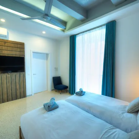 Tasteful 2bedrooms With Maltese Balcony Mcop1-2