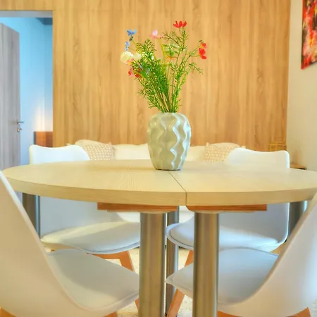 Appartement Tasteful 2bedrooms With Maltese Balcony Mcop1-2 La Valette