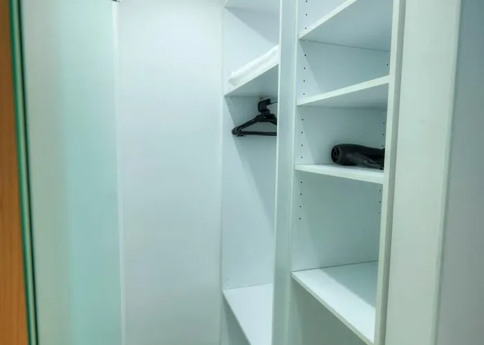 Tasteful 2bedrooms With Maltese Balcony Mcop1-2 Апартаменты *