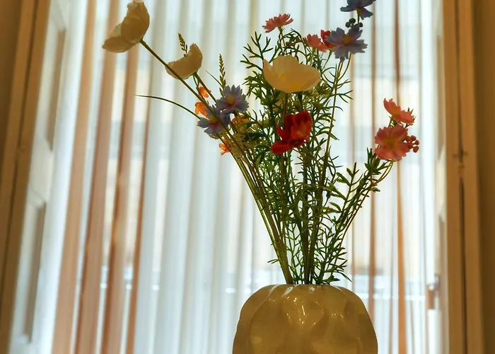 Апартаменты Tasteful 2bedrooms With Maltese Balcony Mcop1-2 *